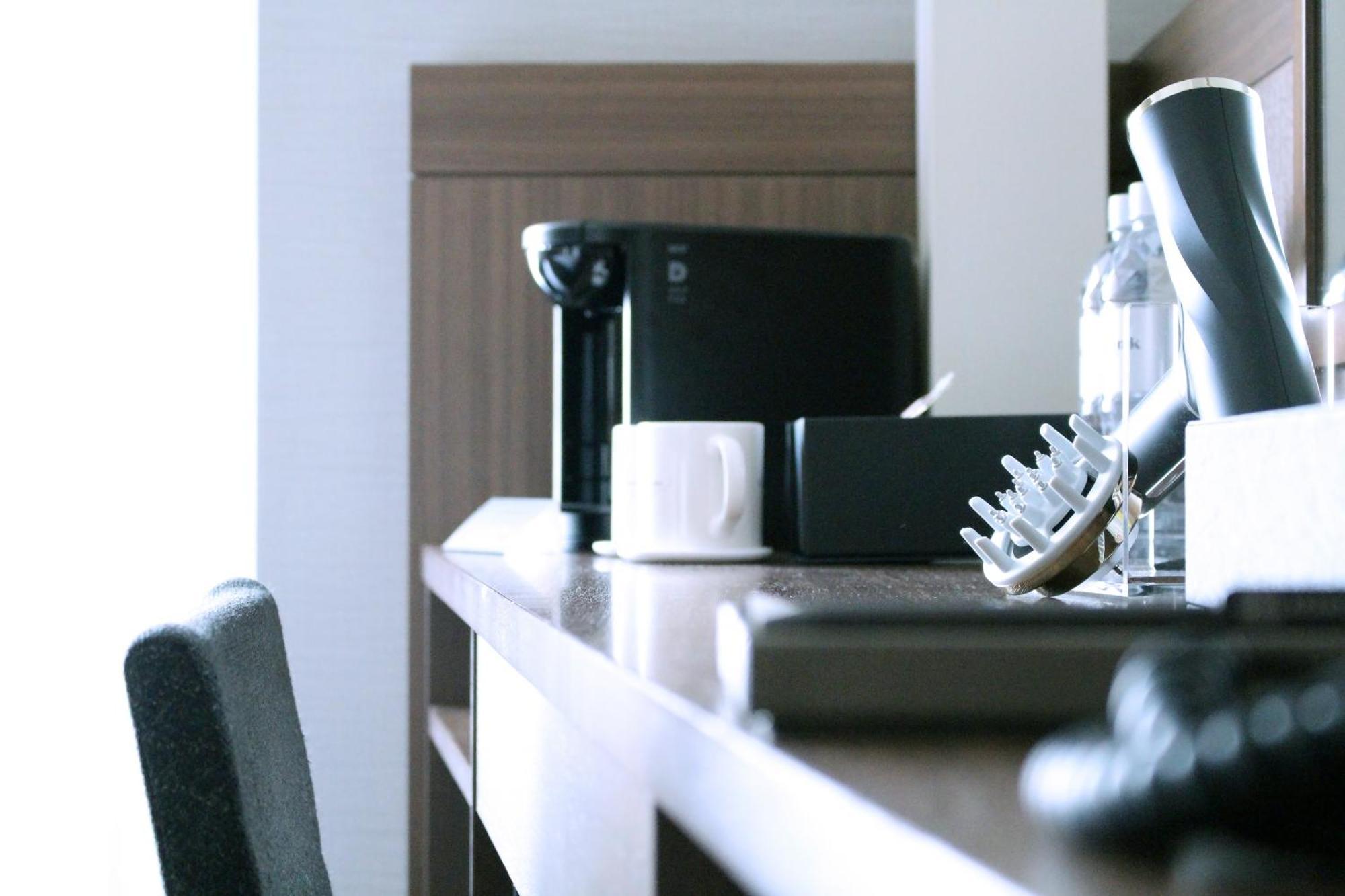 Koko Hotel Ginza-1Chome Токіо Екстер'єр фото