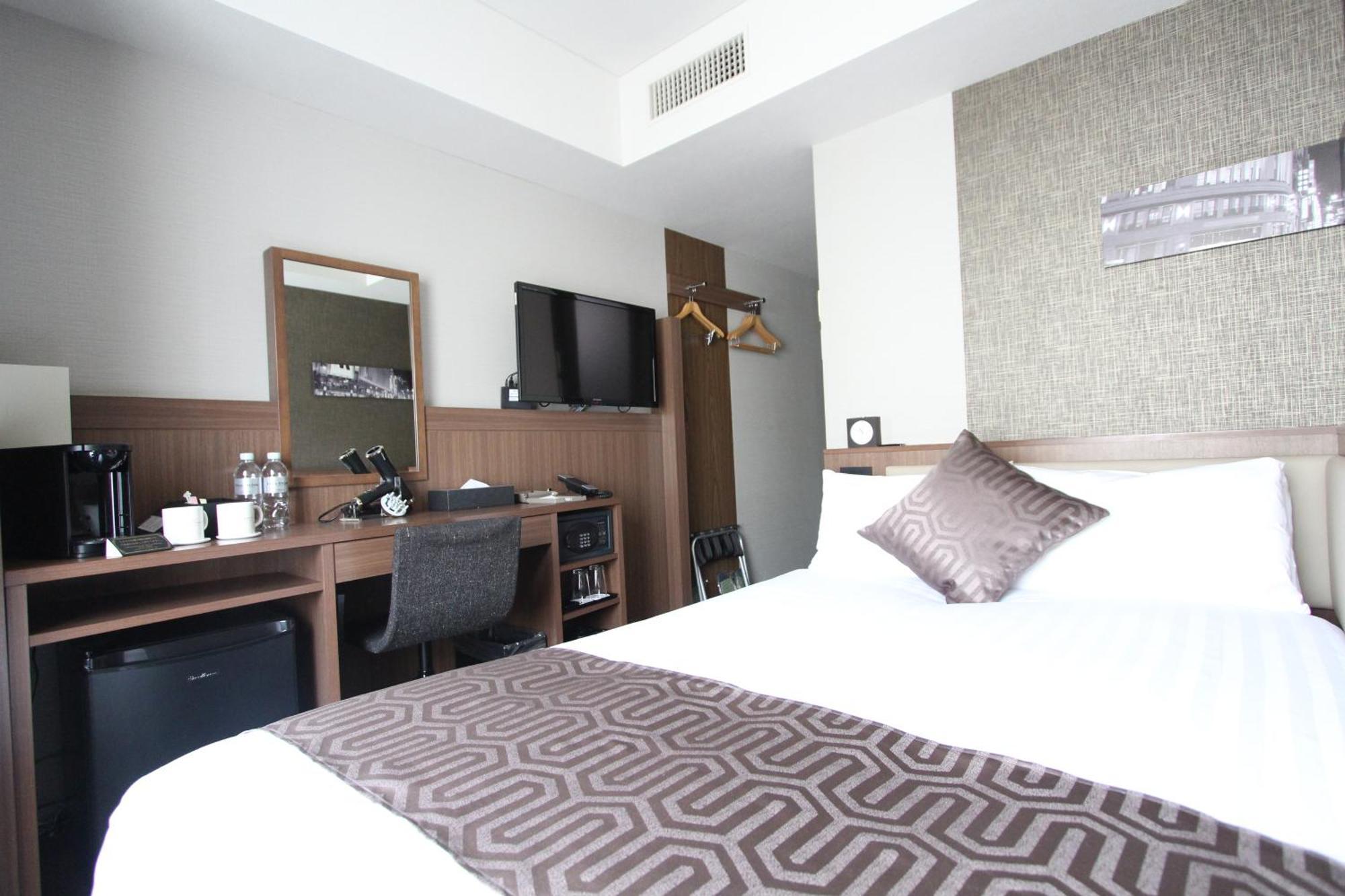 Koko Hotel Ginza-1Chome Токіо Екстер'єр фото