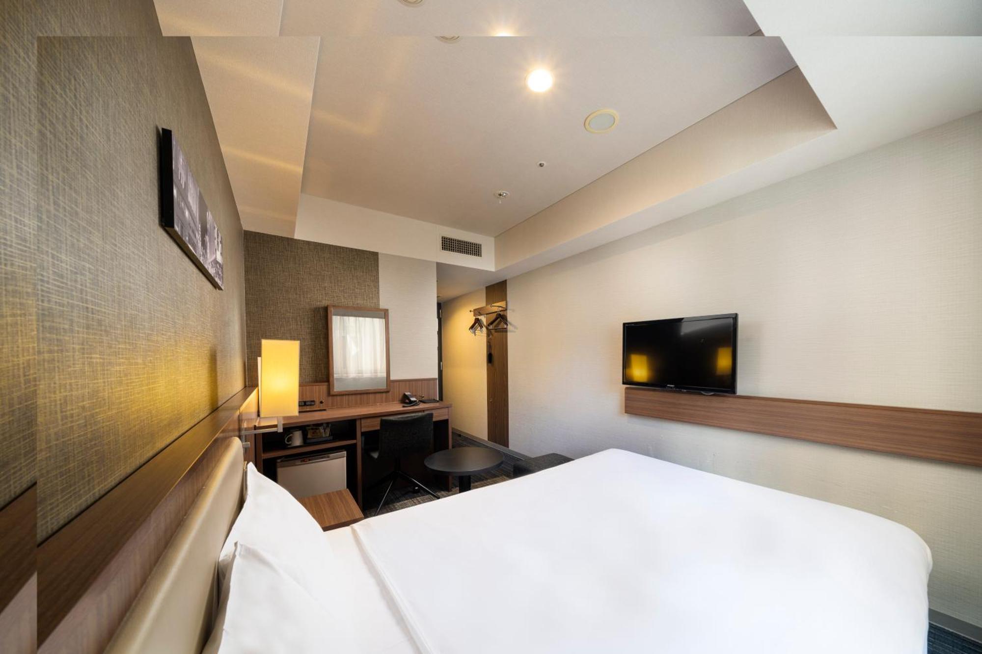 Koko Hotel Ginza-1Chome Токіо Екстер'єр фото